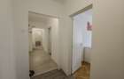 P.F. vand ap. 3 camere, decomandat, et 1, str. Horea - 7