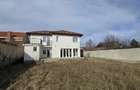Vand casa premium in Biharia