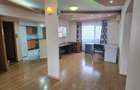 Proprietar inchiriez 4 camere Mosilor - 4