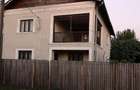 Casă cu Teren 273 Mp în Crângurile - 2