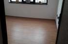Apartament cu 3 camere semidecomandat în Micro 17 - 1