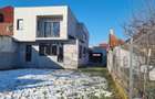 Casa in Oradea pe strada Emil Racovita, langa Piata 22 Decembrie, zona centrala, linistita si exclusivista - 2