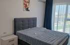 Inchiriez apartament