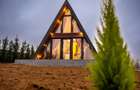 Complex A-frame Herneacova - 2 cabane construite + 2 in proiect, suprafata teren 2800 mp - 1