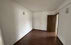 Casa cu 7 camere de vanzare in zona *Regie-Belvedere* - 4