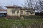 Vand casa din caramida cu 4 camere si garaj / Teren 900mp - 8