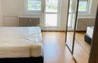 Apartament spațios cu 4 camere, vedere spectaculoasă către Palatul Parlamentului - 15