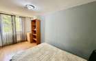 Apartament cu 3 camere -etaj 2-mobilat ?i utilat