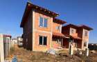 Duplex P+1 despartit prin garaj, 5 camere, 2 bai Mosnita Noua