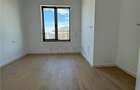 Duplex pe parter - 3 dormitoare -  curte amenajata - la cheie - strada asfaltata