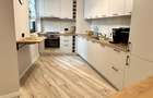 Proprietar, inchiriez ap 3 camere, apartament in vila, Piata Romana - 4