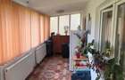 Urgent! Negociabil! Proprietar vand apartament 3 camere, 2 bai, 2 beciuri, balcon mare, 2 locuri de - 9