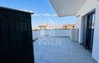 Apartament cu trei camere , decomandat , cu terasa ,in Giroc - 13