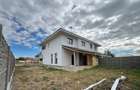 Vand Jumatate de duplex Exterior finisat ?i Interior la ro?u in Giarmata Vii - 10
