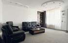 Apartament la casa, curte proprie, strada Nicolae Jiga, Oradea