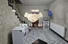 Vila 9 camere 300mp utili - teren 960mp