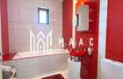 Apartament 3 camere | Etaj 2 | Balcon | Parcare | Decomandat