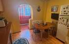 Apartament 4 camere de vanzare zona ?coala 8 - 1