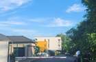 Vand apartament 2 camere+parcare - 2