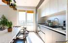 Apartament cu 3 camere decomandat în Tractorul - 16