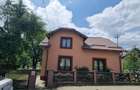 Casa cu 8 camere +teren de 1400 m /Centru Gura Humorului/2 garaje/Foisor - 5