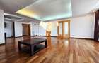 Apartament cu 4 camere decomandat în Primăverii - 1