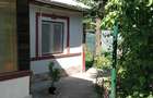 Casă cu 2 camere cu Teren 1650 Mp în Prelungirea Ghencea - 6