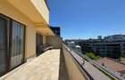 Apartament cu 3 camere decomandat în Herăstrău - 2