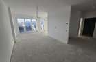 Apartament cu 4 camere semidecomandat în Între Lacuri - 1