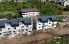 Duplex cu 4 camere cu Canalizare în Prelungirea Ghencea - 14