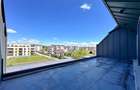 Apartament cu 3 camere decomandat în Tractorul - 4