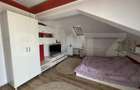 Casa spa?ioasa cu etaj, teren generos ?i livada, Zona P - 6