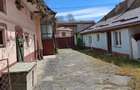 Casa la tara cu gradina - 2