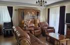 Apartament cu 3 camere decomandat în Capitol - 1