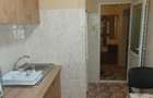 Apartament cu 2 camere decomandat în CET - 8