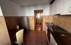 Inchiriez apartament 3 camere - 2