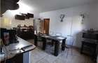 Casă cu 4 camere cu Teren 281.39999389648 Mp în Central - 9