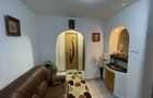 Apartament de inchiriat -2 camere,zona Mall,la 3 minute de scoala nr.8 - 1
