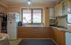 Apartament cu 3 camere decomandat în Tractorul - 17
