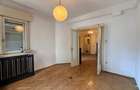 Apartament cu 2 camere decomandat în Calea Victoriei - 5 Apartament cu 2 camere decomandat în Calea Victoriei - 5