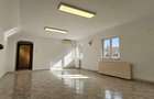 Apartament cu 4 camere semidecomandat în Brașovul Vechi - 1