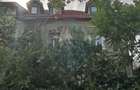 Casă cu 11 camere cu Canalizare în Parcul Carol - 7