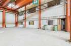 Hala industriala cu pod rulant ?i parcare betonata - 19