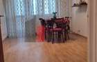 Apartament cu 3 camere decomandat în 1 Mai - 5