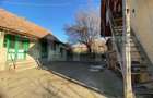 Casa veche cu 4 camere, teren 1800 mp, Henig - 4