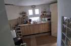 Casa de Vanzare cu 3 camere in zona Damaroaia-Bucure?ti. Noi sec.1 - 2