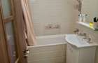 Apartament cu 3 camere decomandat în Tractorul - 12