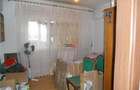 Apartament cu 4 camere decomandat în Basarabia - 8