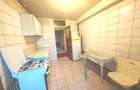 De Vanzare- Apartament Luminos, Decomandat cu Centrala Proprie - 8
