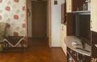 Apartament cu 3 camere decomandat în Tractorul - 3